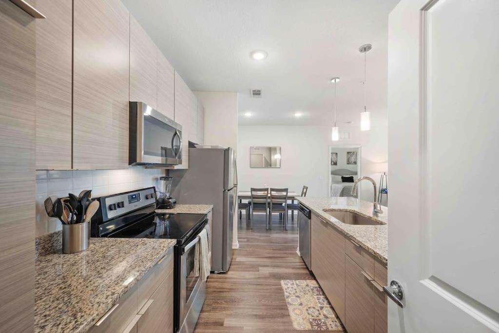 Lavish 2Br Apartment In Тампа Экстерьер фото